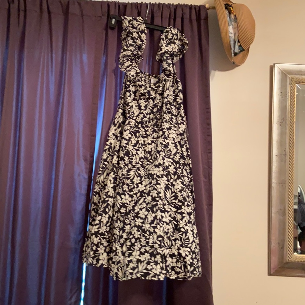 Old Navy dress